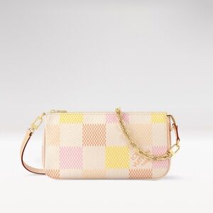 Louis Vuitton Pochette Accessoires